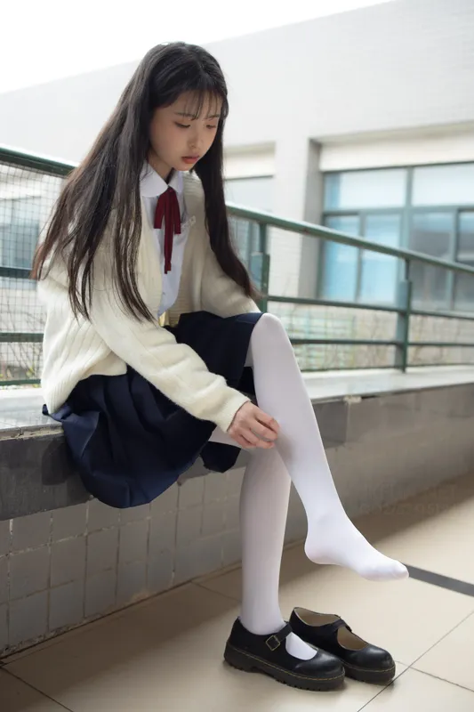 森萝财团 [JKFUN-001] 甜米 纯纯的白丝学妹 [127P 1V] - 森萝财团